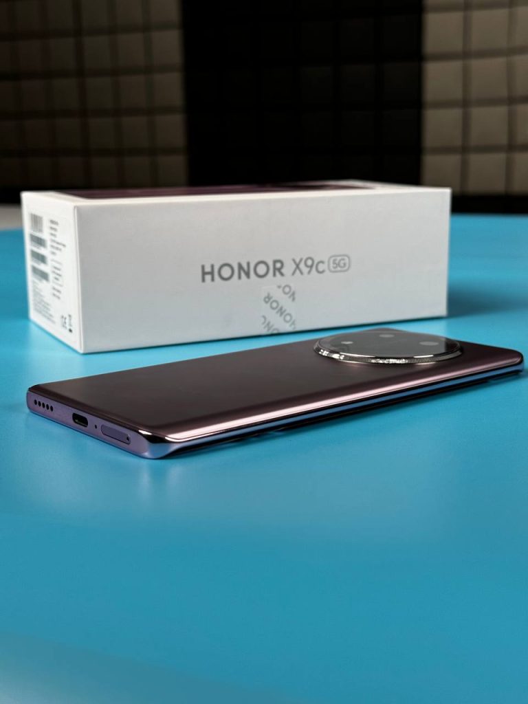 Honor X9c curve body